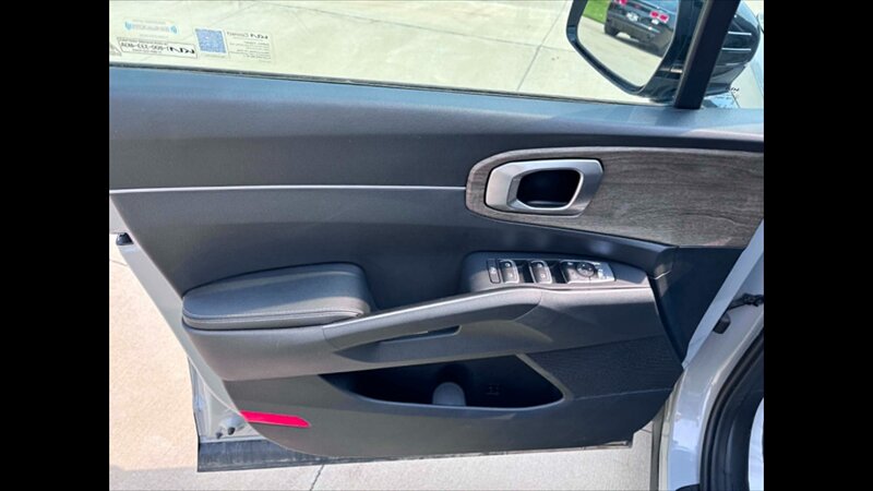 2023 Kia Sorento X-Line S - Photo 14 - Spring Valley, MN 55975
