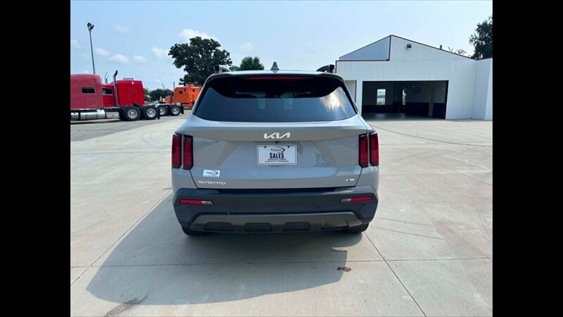 2023 Kia Sorento X-Line S - Photo 8 - Spring Valley, MN 55975