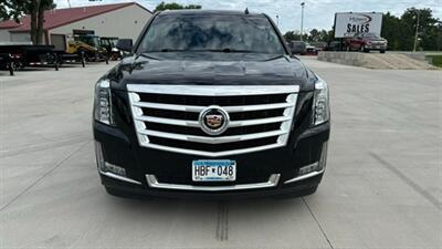 2015 Cadillac Escalade Luxury   - Photo 4 - Spring Valley, MN 55975