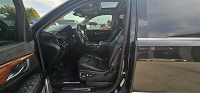 2015 Cadillac Escalade Luxury   - Photo 15 - Spring Valley, MN 55975