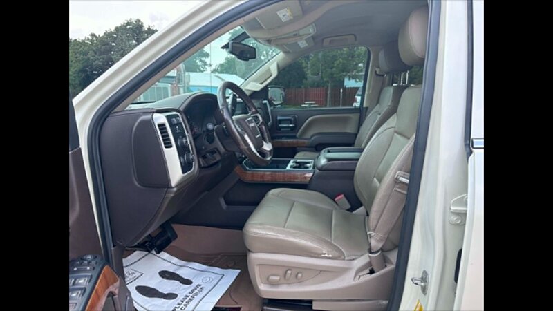 2015 GMC Sierra 1500 - Photo 10 - Spring Valley, MN 55975