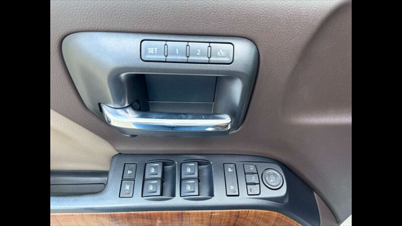 2015 GMC Sierra 1500 - Photo 13 - Spring Valley, MN 55975