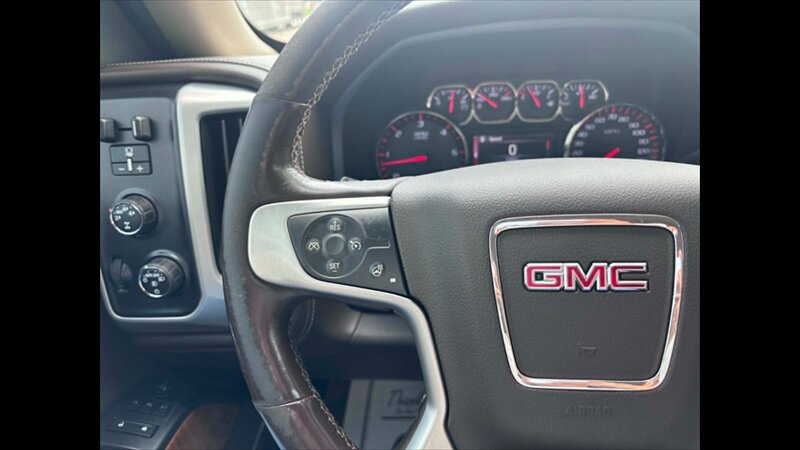 2015 GMC Sierra 1500 - Photo 16 - Spring Valley, MN 55975