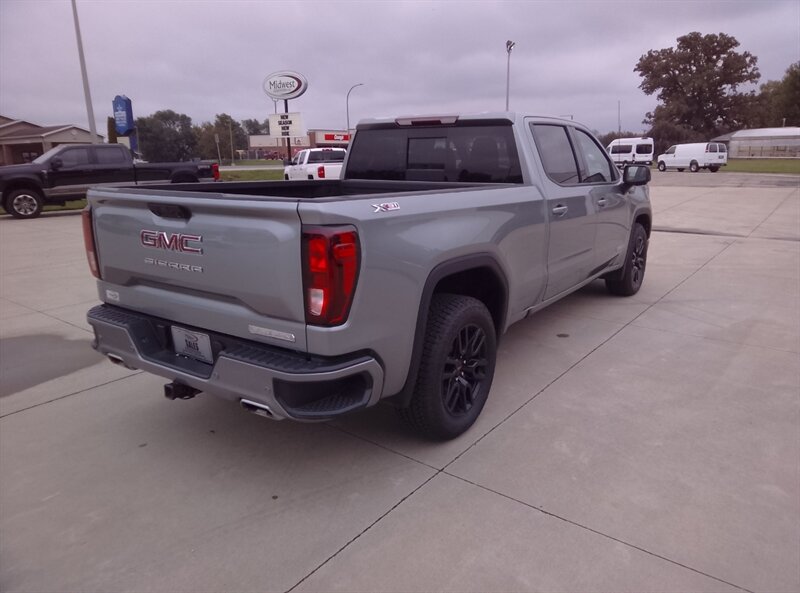 2025 GMC Sierra 1500 Elevation - Photo 3 - Spring Valley, MN 55975