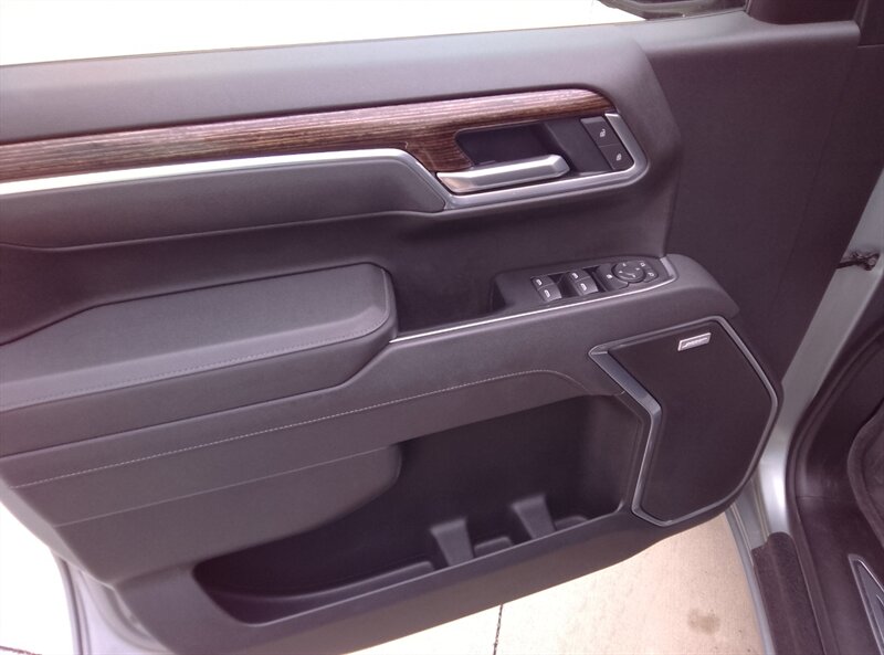 2025 GMC Sierra 1500 Elevation - Photo 9 - Spring Valley, MN 55975