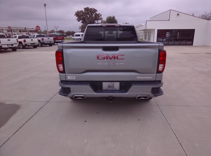 2025 GMC Sierra 1500 Elevation - Photo 17 - Spring Valley, MN 55975