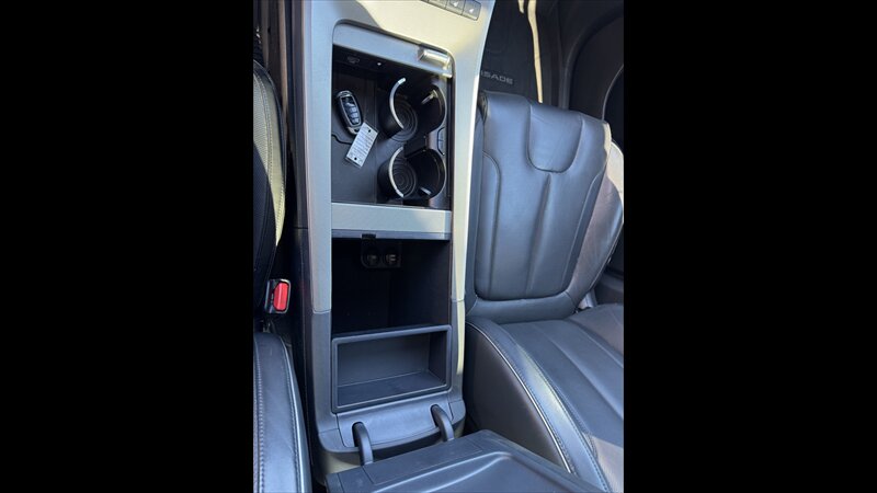 2021 Hyundai PALISADE Calligraphy   - Photo 13 - Spring Valley, MN 55975