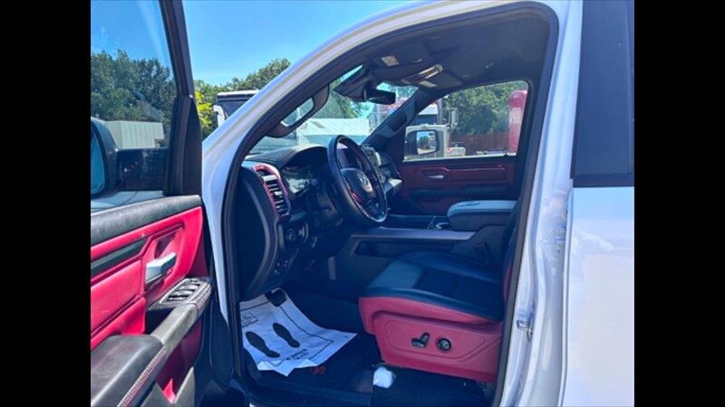 2022 RAM 1500 Rebel - Photo 12 - Spring Valley, MN 55975