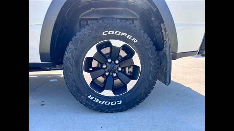 2022 RAM 1500 Rebel - Photo 29 - Spring Valley, MN 55975