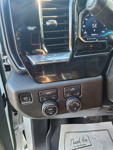 2024 Chevrolet Silverado 1500 - Photo 13 - Spring Valley, MN 55975