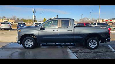 2020 Chevrolet Silverado 1500 LT   - Photo 3 - Spring Valley, MN 55975