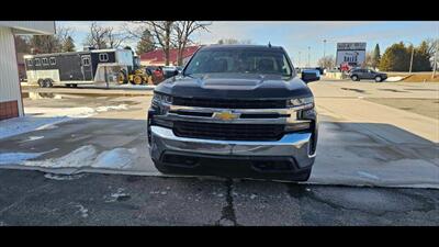 2020 Chevrolet Silverado 1500 LT   - Photo 8 - Spring Valley, MN 55975