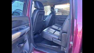 2014 GMC Sierra 2500 Denali   - Photo 11 - Spring Valley, MN 55975