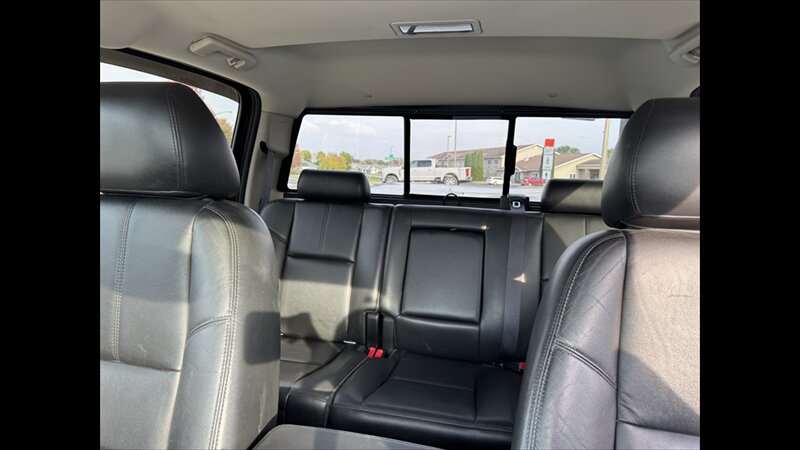 2014 GMC Sierra 2500 SLE - Photo 15 - Spring Valley, MN 55975