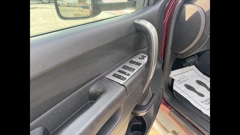 2014 GMC Sierra 2500 SLE - Photo 6 - Spring Valley, MN 55975