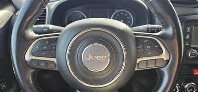 2017 Jeep Renegade Latitude   - Photo 15 - Spring Valley, MN 55975