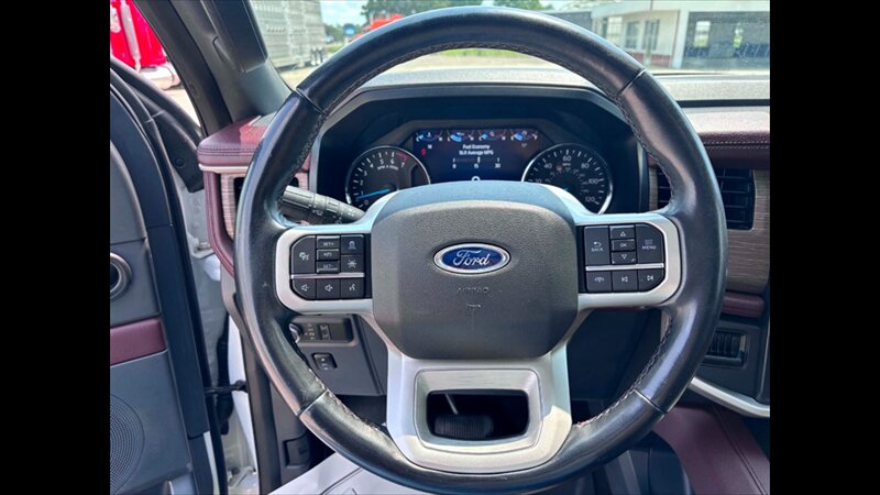 2022 Ford Expedition MAX Limited - Photo 20 - Spring Valley, MN 55975