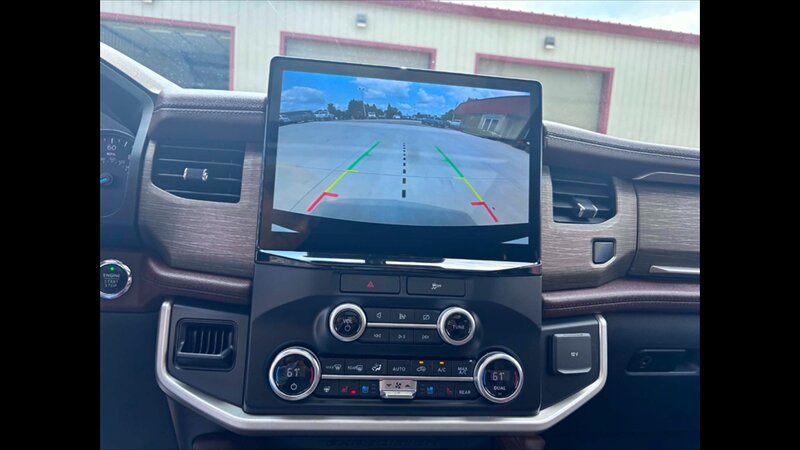 2022 Ford Expedition MAX Limited - Photo 18 - Spring Valley, MN 55975