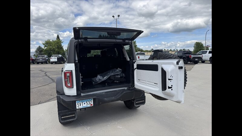 2022 Ford Bronco Big Bend Advanced - Photo 5 - Spring Valley, MN 55975