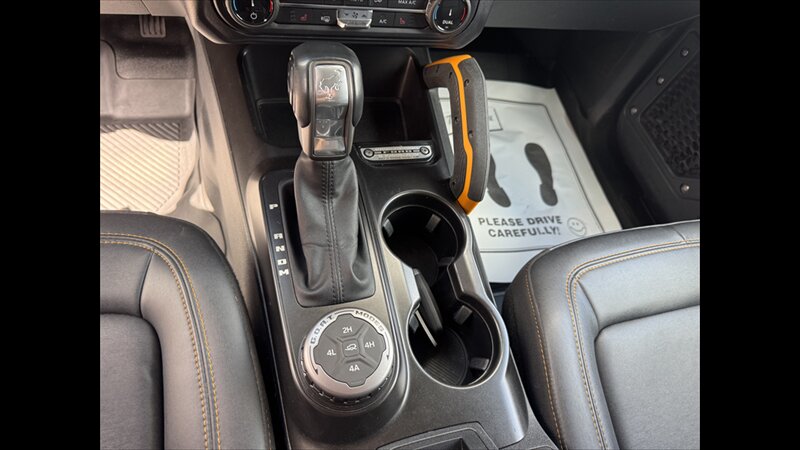 2022 Ford Bronco Big Bend Advanced - Photo 14 - Spring Valley, MN 55975