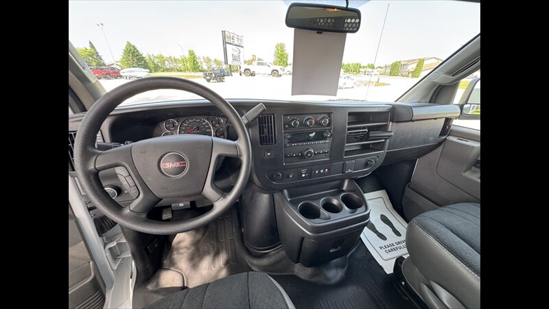 2025 GMC Savana 2500 - Photo 11 - Spring Valley, MN 55975