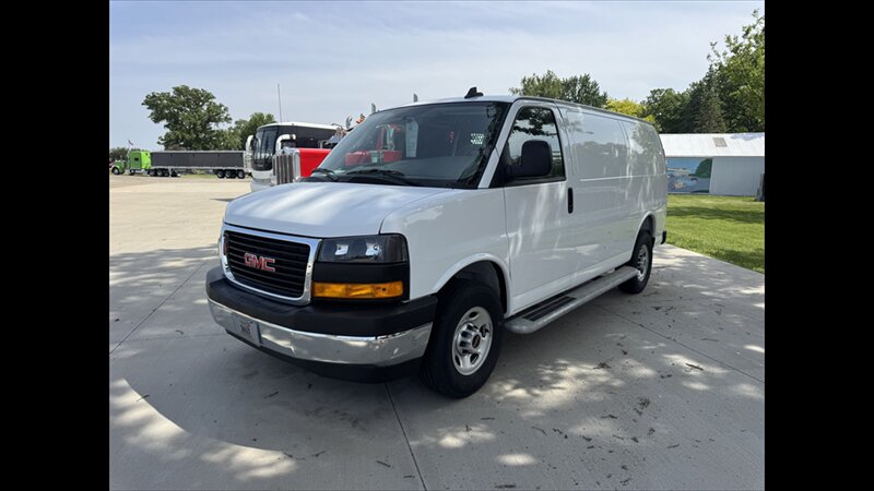 2025 GMC Savana 2500 - Photo 2 - Spring Valley, MN 55975