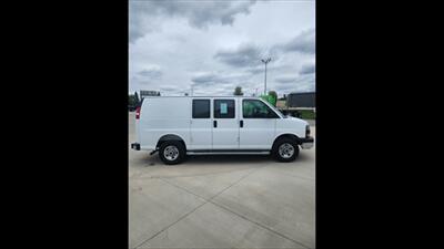 2025 GMC Savana 2500 