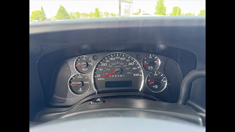 2025 GMC Savana 2500 - Photo 13 - Spring Valley, MN 55975