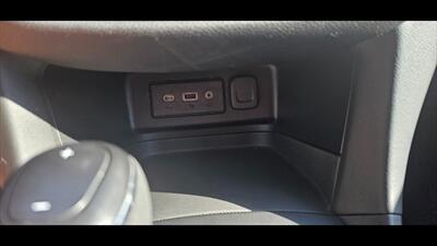 2020 Chevrolet Equinox LT   - Photo 14 - Spring Valley, MN 55975