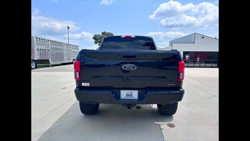 2020 Ford F-150 Lariat - Photo 4 - Spring Valley, MN 55975