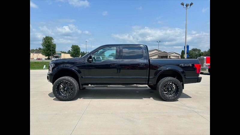 2020 Ford F-150 Lariat - Photo 2 - Spring Valley, MN 55975