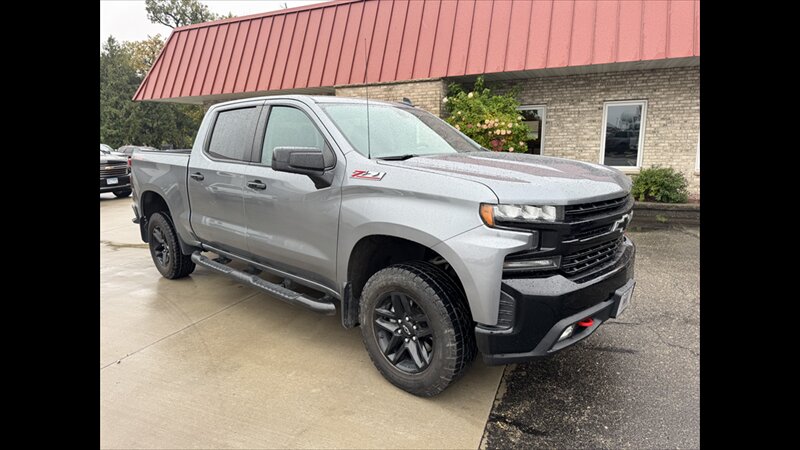 2021 CHEVROLET SILVERADO 1500 Trail Boss - Photo 1 - Spring Valley, MN 55975