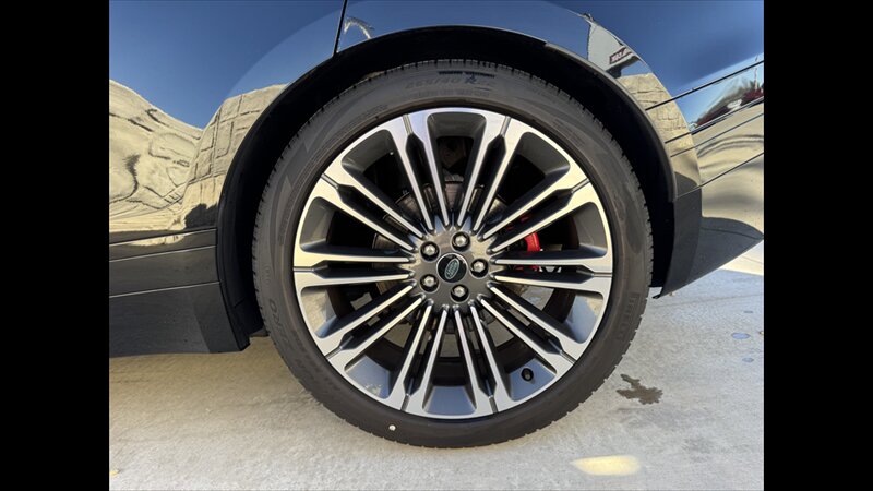 2024 Land Rover Range Rover DYNAMIC P400 Velar - Photo 21 - Spring Valley, MN 55975