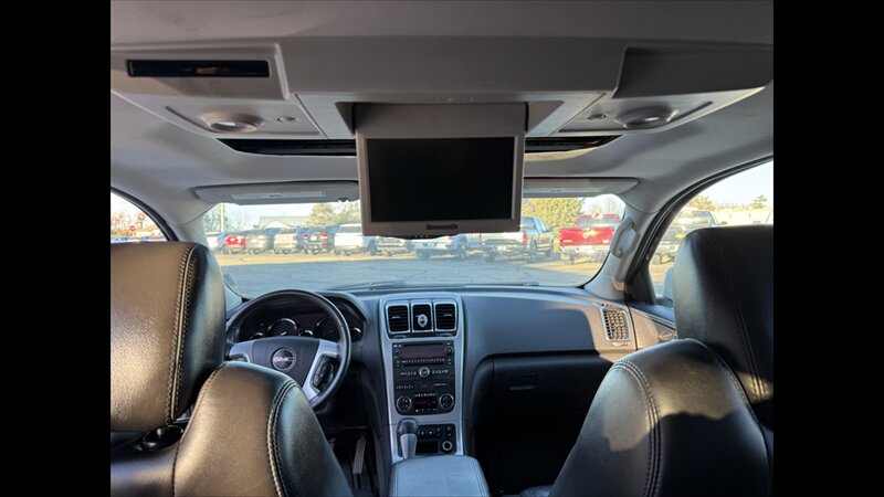 2010 GMC Acadia SLT-2   - Photo 19 - Spring Valley, MN 55975