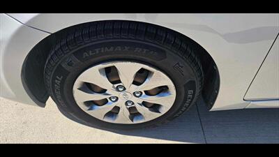 2016 Hyundai ACCENT SE   - Photo 18 - Spring Valley, MN 55975