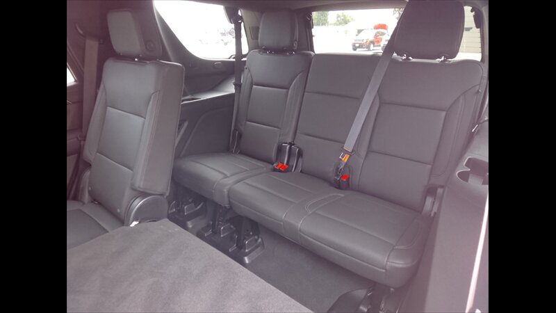 2023 Chevrolet Tahoe Z71 - Photo 10 - Spring Valley, MN 55975