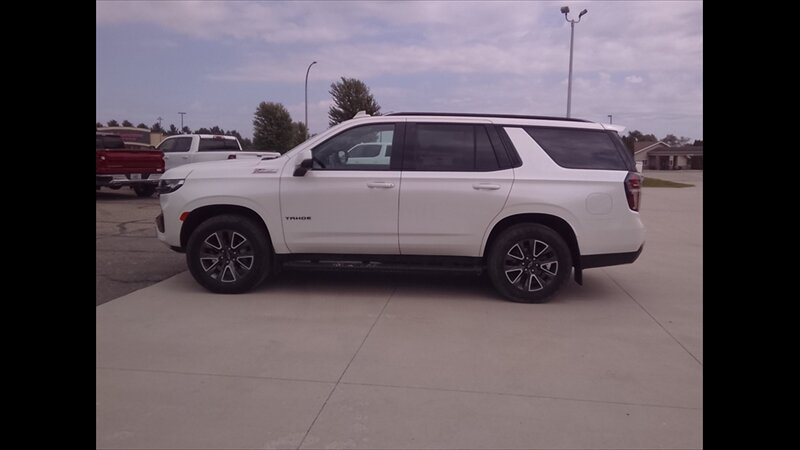 2023 Chevrolet Tahoe Z71 - Photo 2 - Spring Valley, MN 55975