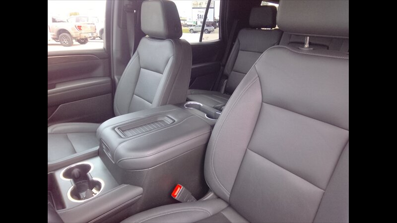 2023 Chevrolet Tahoe Z71 - Photo 9 - Spring Valley, MN 55975