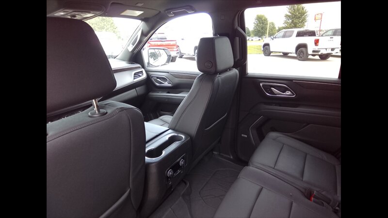 2023 Chevrolet Tahoe Z71 - Photo 14 - Spring Valley, MN 55975
