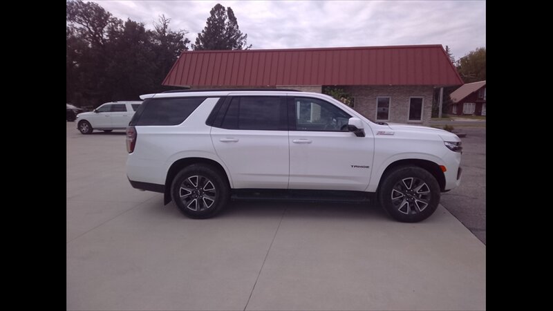 2023 Chevrolet Tahoe Z71   - Photo 1 - Spring Valley, MN 55975