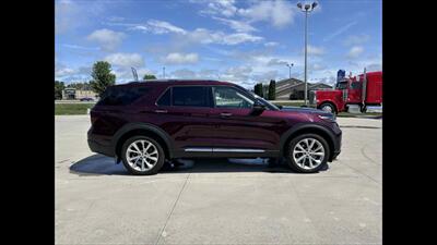 2022 Ford Explorer Platinum SUV