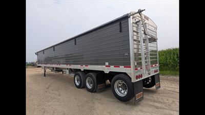 2025 TIMPTE 50' Tri Axle Hopper 50' TRI AXLE 