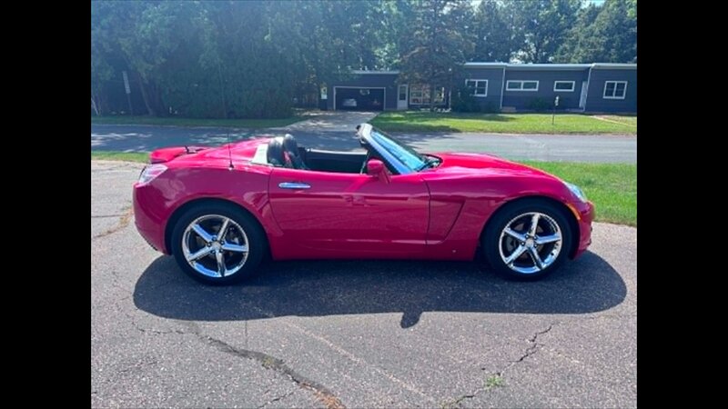 2007 Saturn SKY   - Photo 1 - Spring Valley, MN 55975
