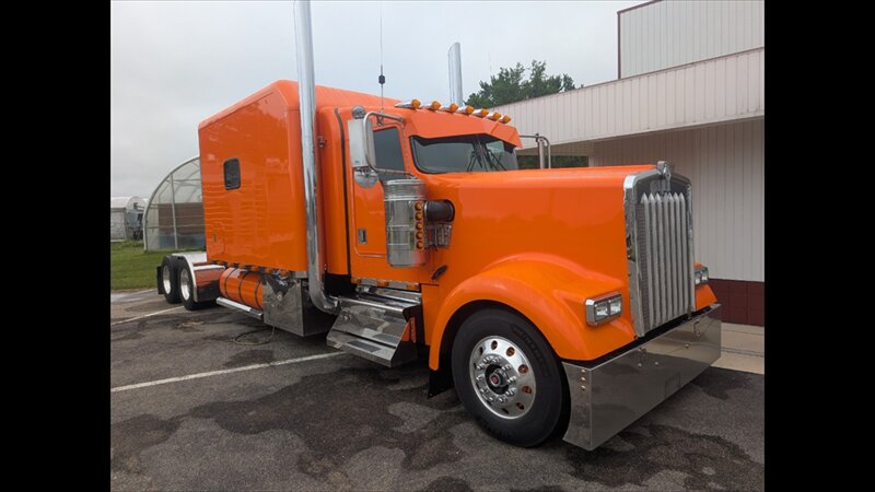 2000 KENWORTH W900  