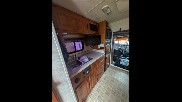 2000 KENWORTH W900 - Photo 8 - Spring Valley, MN 55975