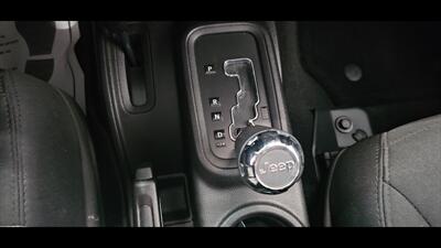 2015 Jeep Wrangler Sport   - Photo 11 - Spring Valley, MN 55975