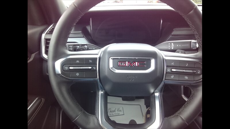 2026 GMC Acadia ELEVATION - Photo 13 - Spring Valley, MN 55975