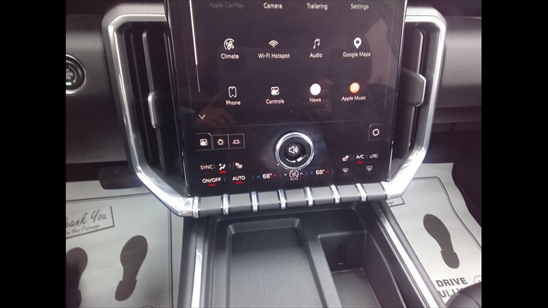 2026 GMC Acadia ELEVATION - Photo 20 - Spring Valley, MN 55975