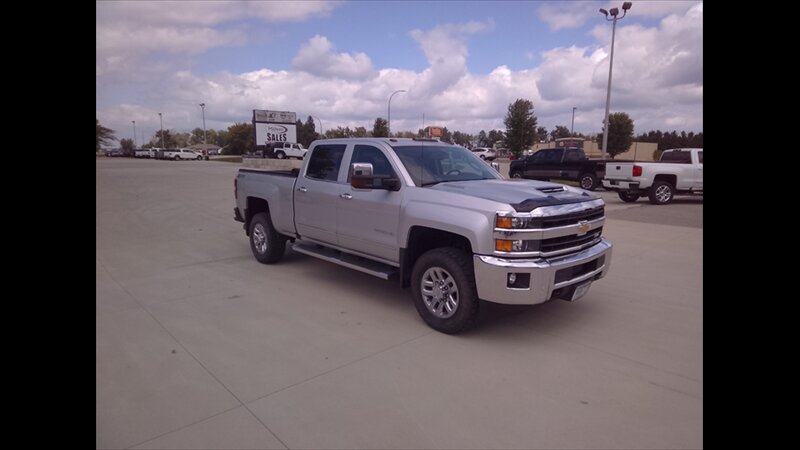 2019 Chevrolet Silverado 3500 LTZ - Photo 6 - Spring Valley, MN 55975