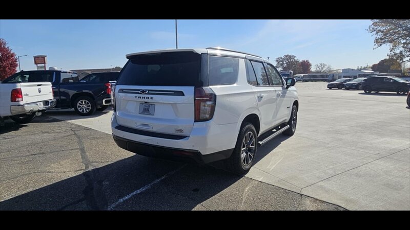 2021 Chevrolet Tahoe Z71 photo 6